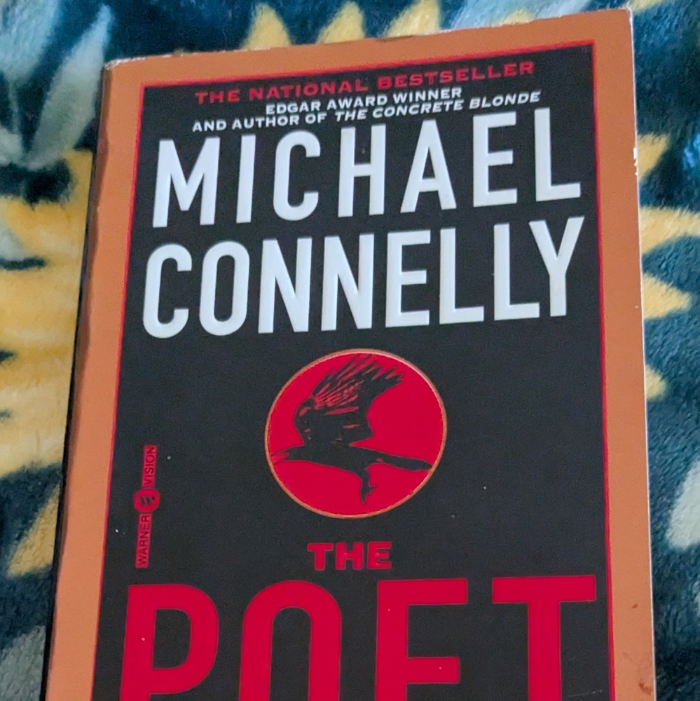 Michael Connelly 'The Poet' Book